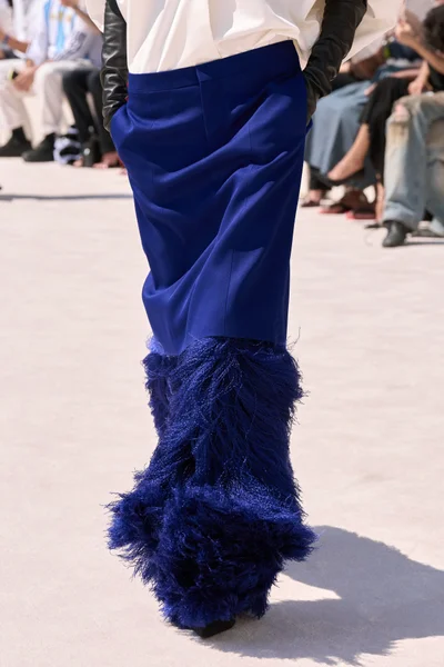 Look 147